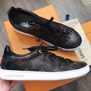 Louis Vuitton Sneakers